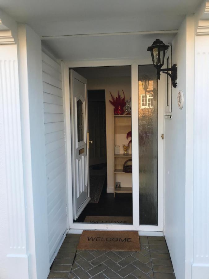 Cozy Homestay Croydon Exterior foto